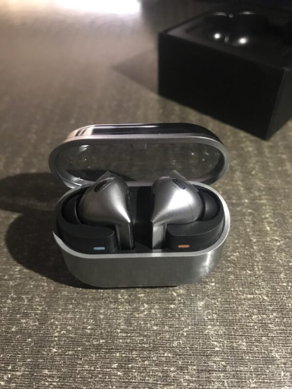 📢 Buds3 Pro – زبردست آفر! 🎧🔥